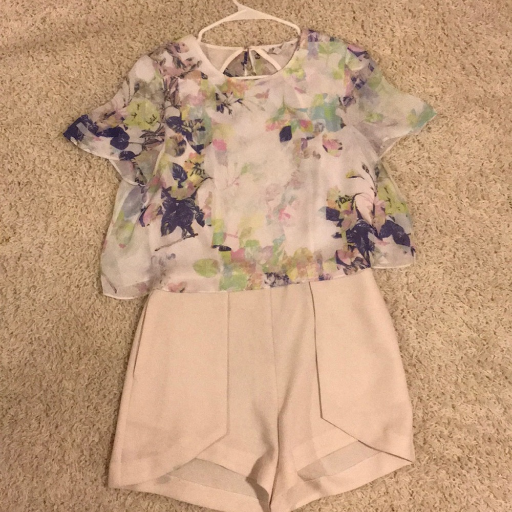 BCBGeneration flower & cream romper